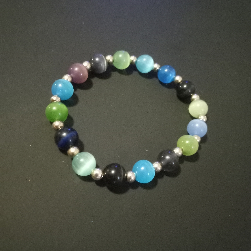 Multicolored Cat's Eye Beaded Bracelet